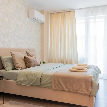 Διαμέρισμα Three Hills Premium Near Center *