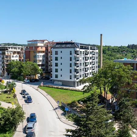 Three Hills Premium Near Center * Βελίκο Τίρνοβο