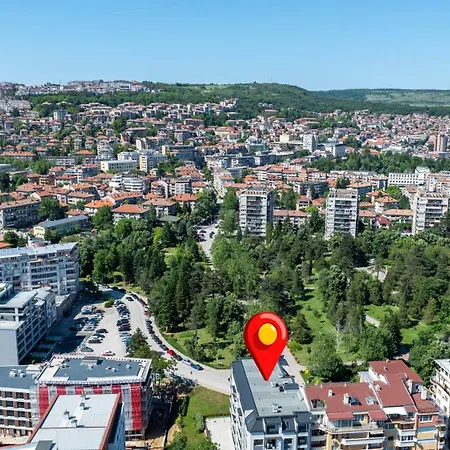 Three Hills Premium Near Center Διαμέρισμα